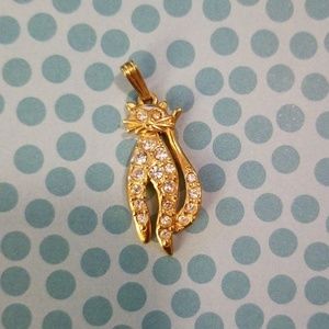 AVON CAT Pendant w Rhinestones